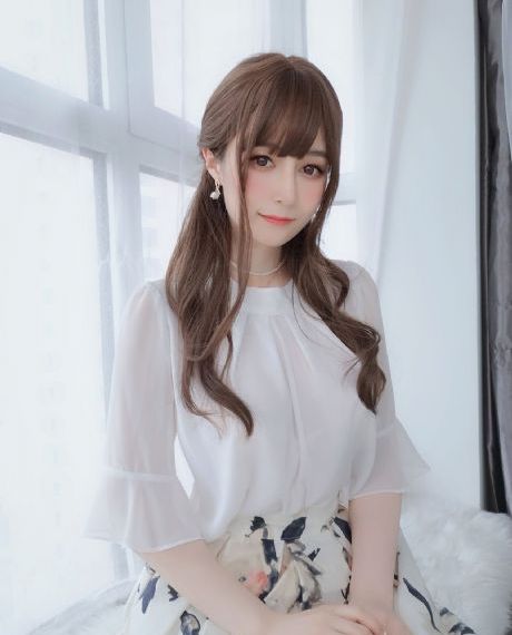 日本吃奶摸下边免费视频