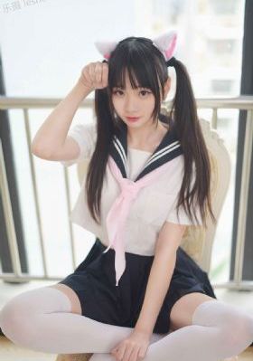 秋霞鲁斯