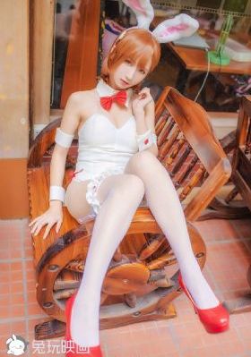 春潮灿漫海棠红