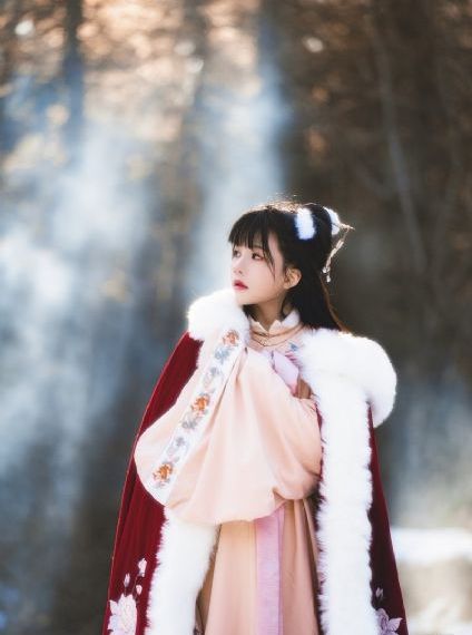 年轻女朋友