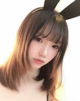 善良的女秘书的