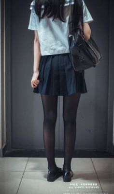 山中艳潭